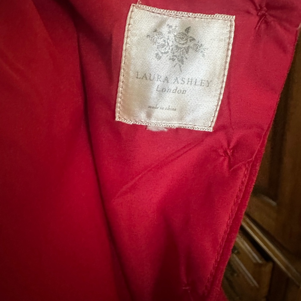 only worn once! - Picture 3 of 6